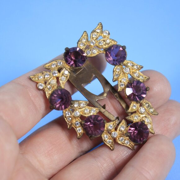 Antique dress clip gold tone laurel branches purple stones - Picture 2 of 9